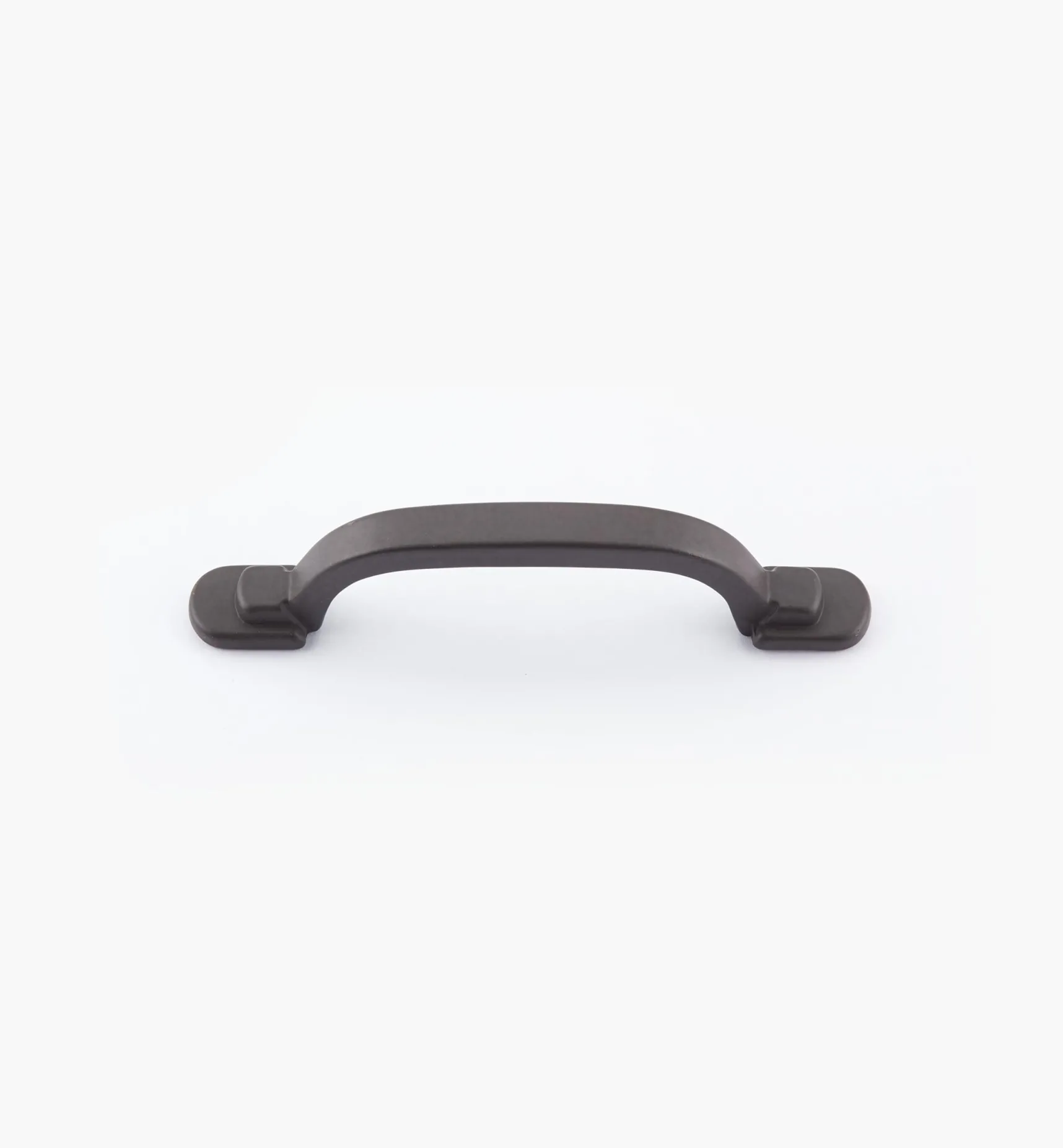 Outlet 4 1/8" Yukon Handle Handles