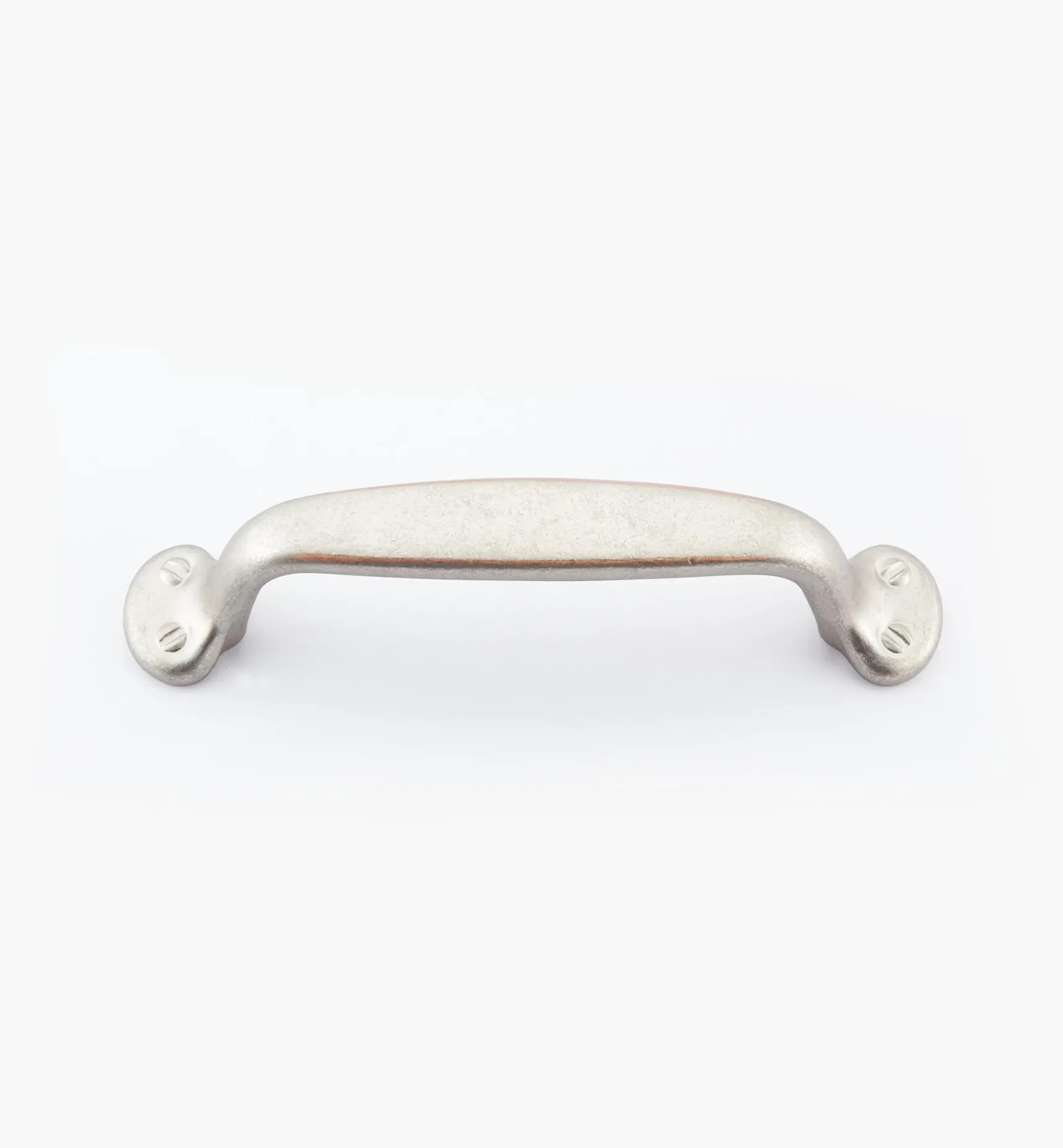 Outlet 5 1/8" Yukon Handle Handles