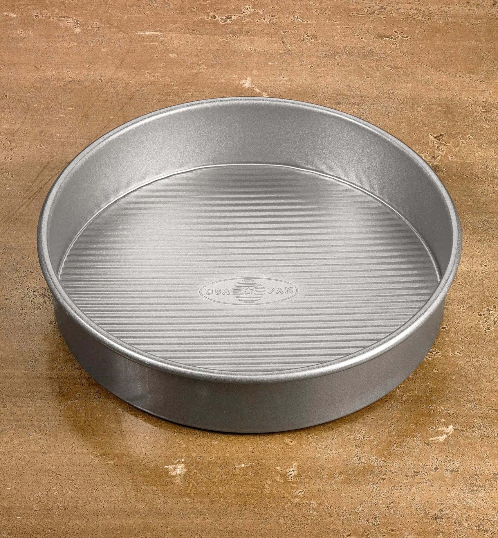 Discount 9" Round Cake Pan Bakeware
