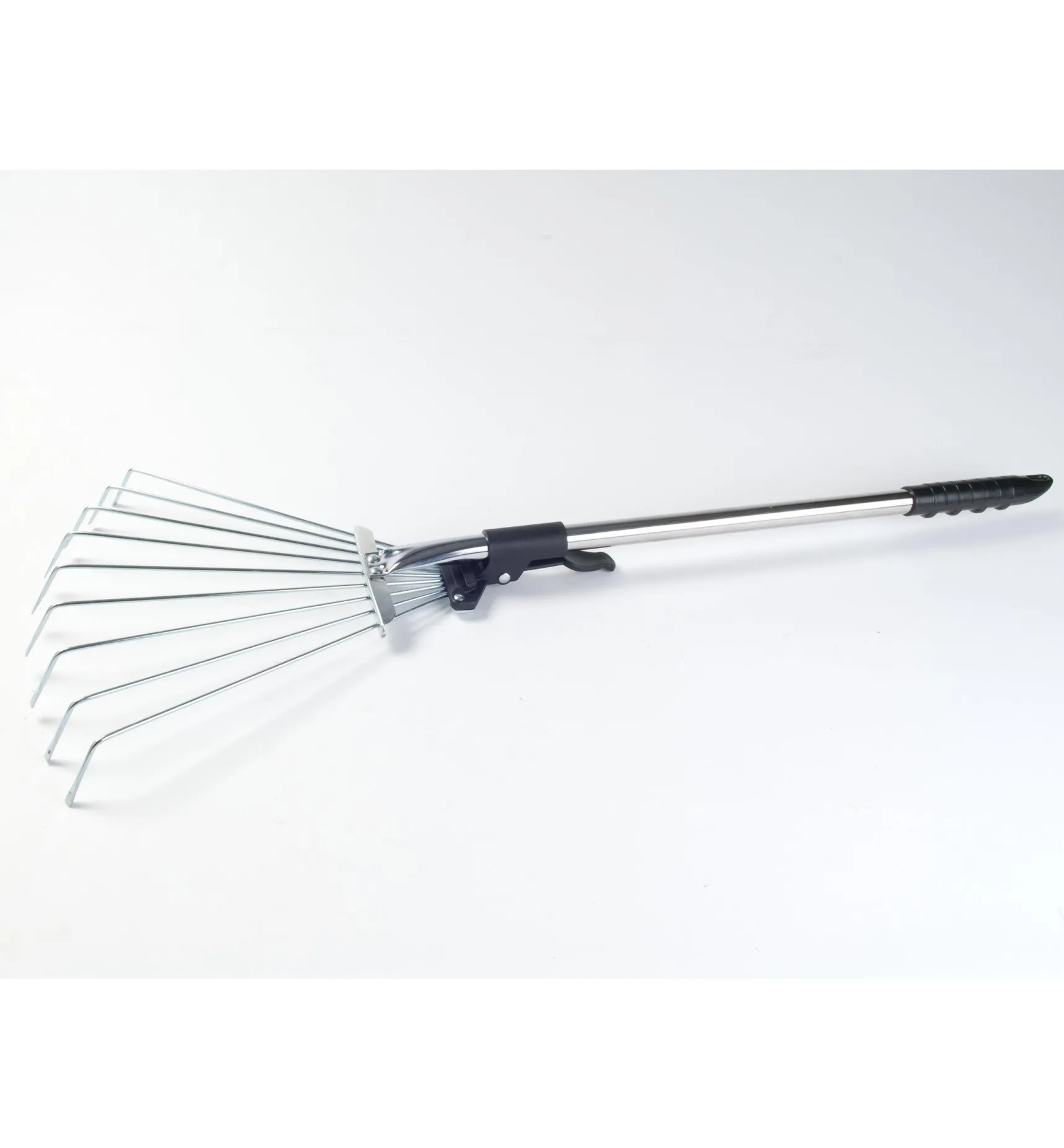 New Adjustable Fan Rakes Lawn Care