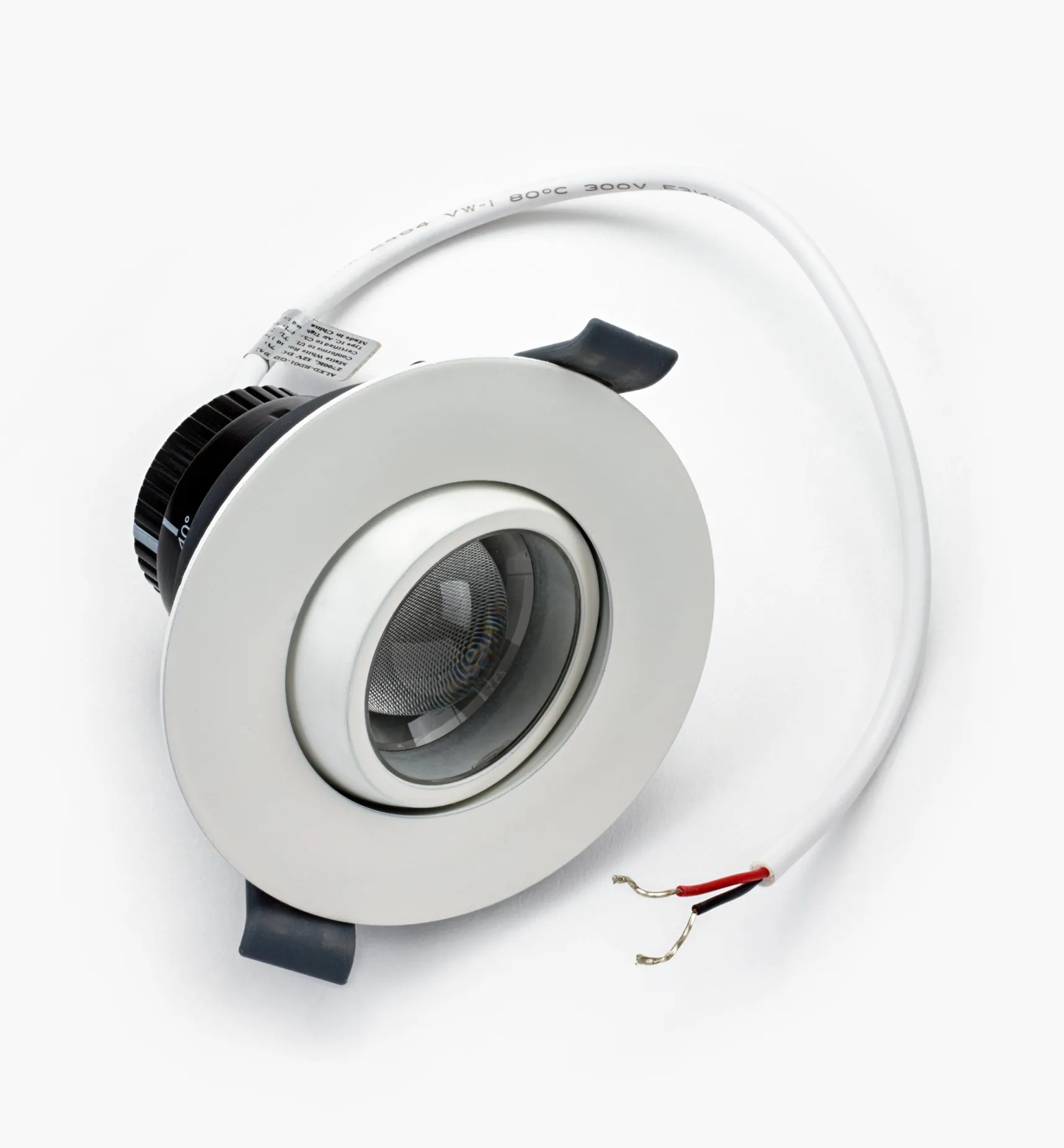 New Adjustable-Beam LED Spotlight Lighting