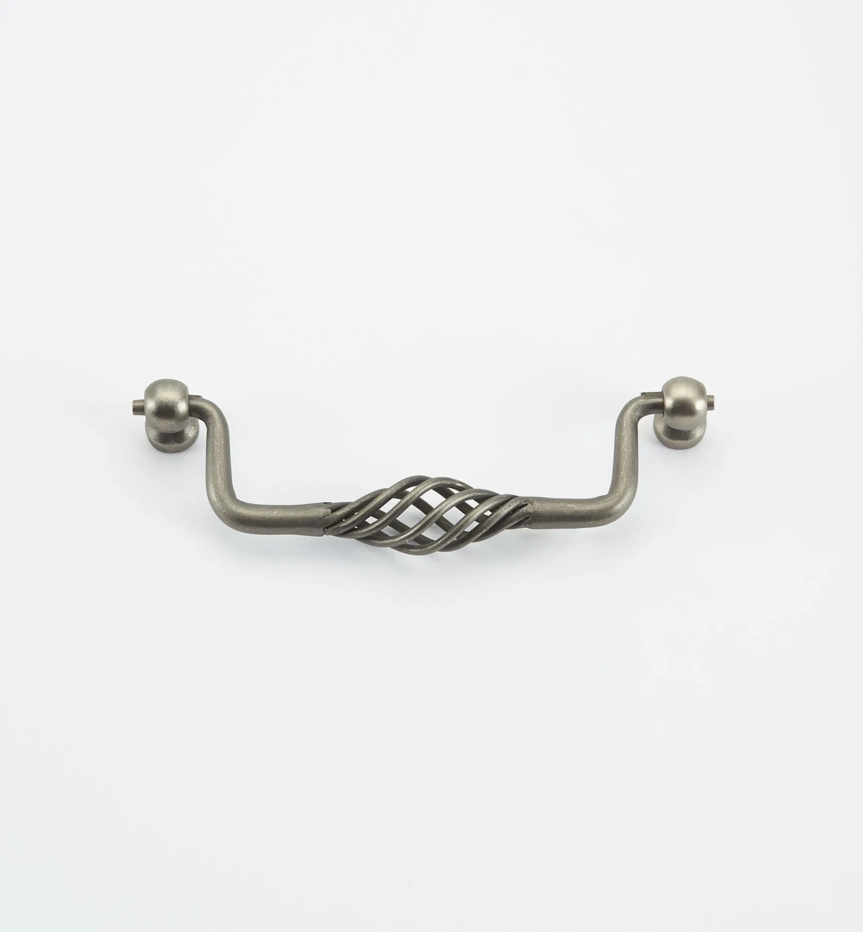 Hot Birdcage Pulls Pulls