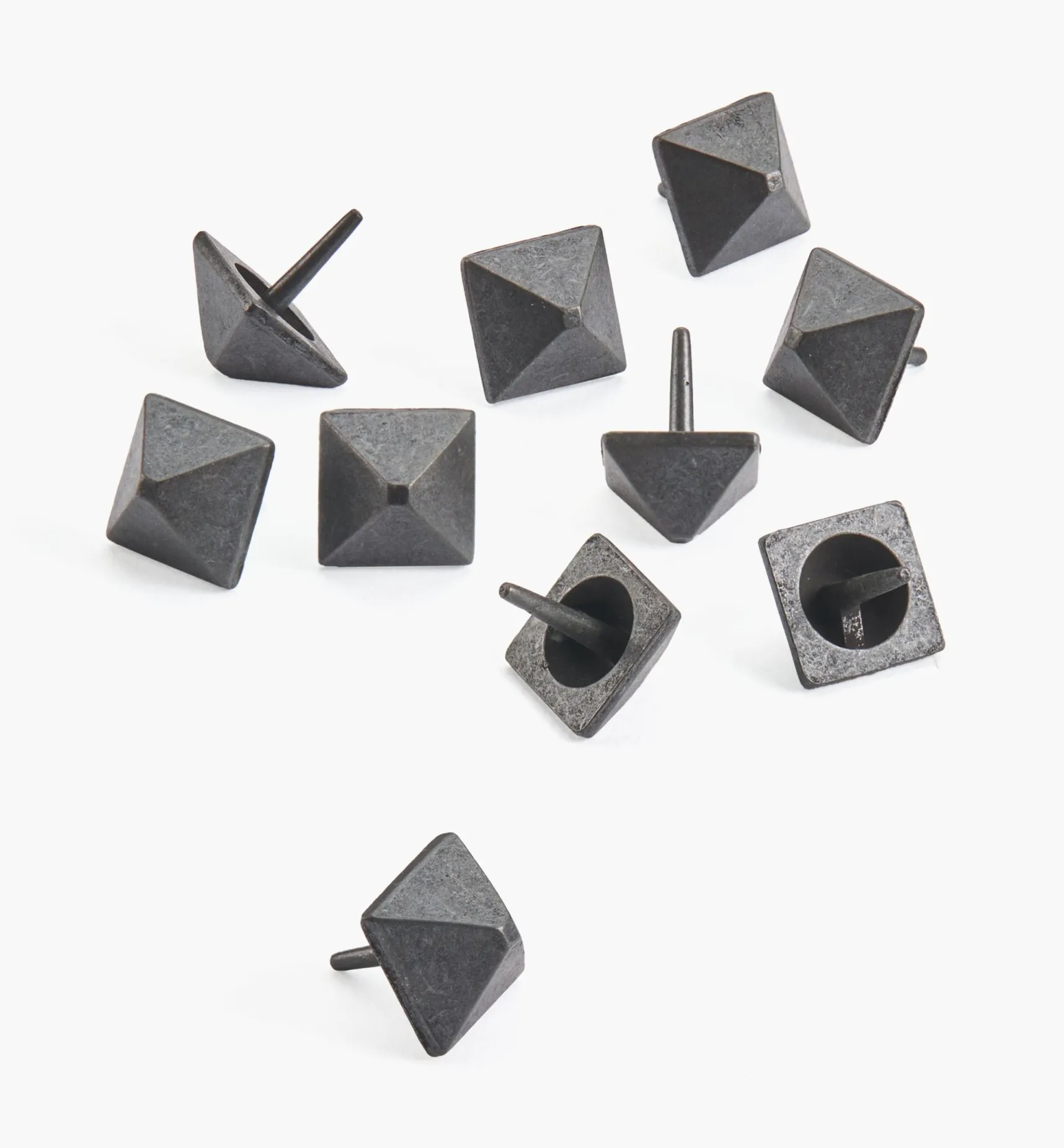 Discount Black Square-Head Nails Fasteners