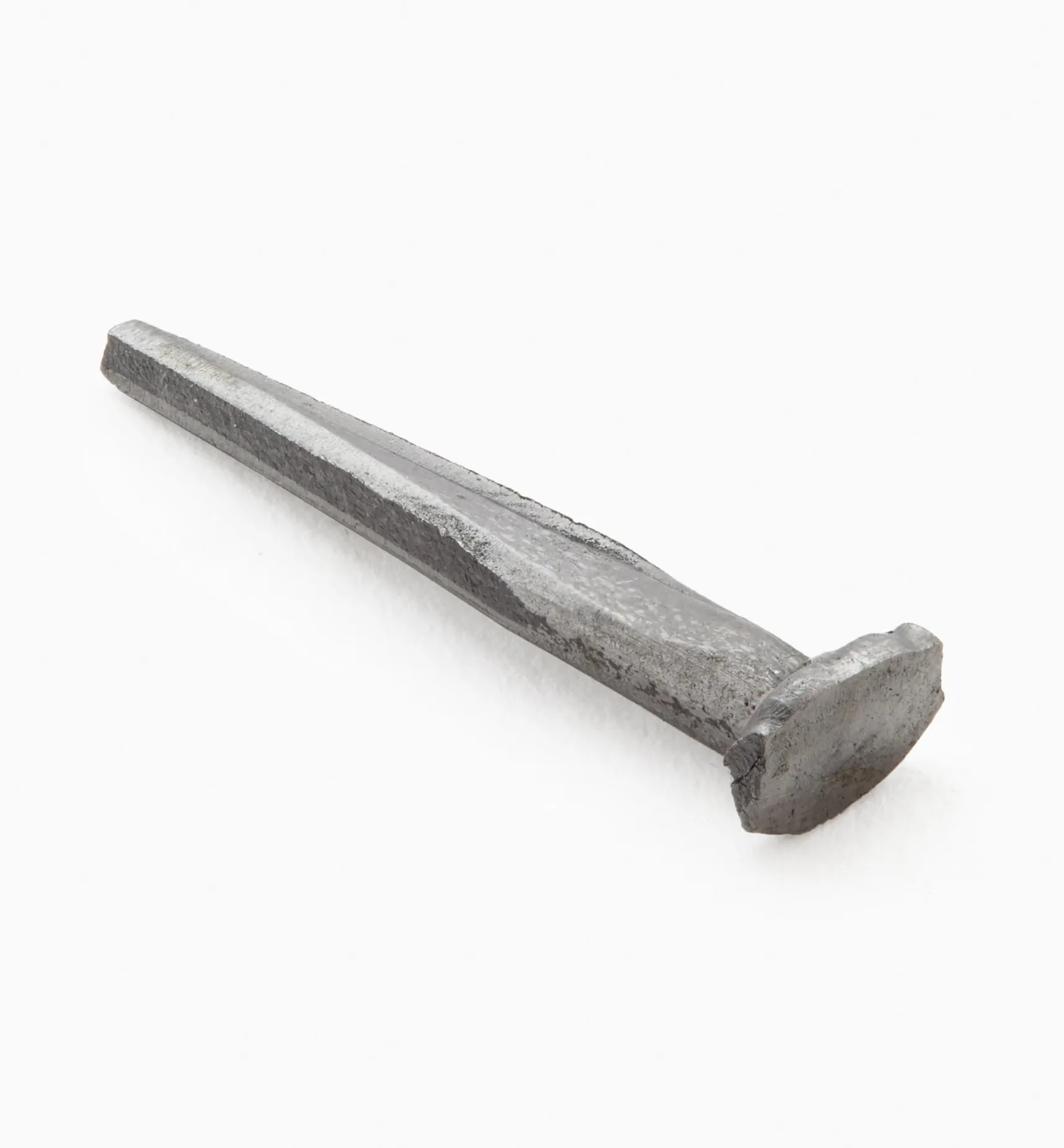 Outlet Clout Square-Cut Nails Fasteners