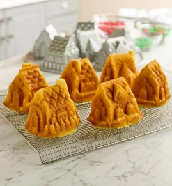 Sale Cozy Village Pan Bakeware
