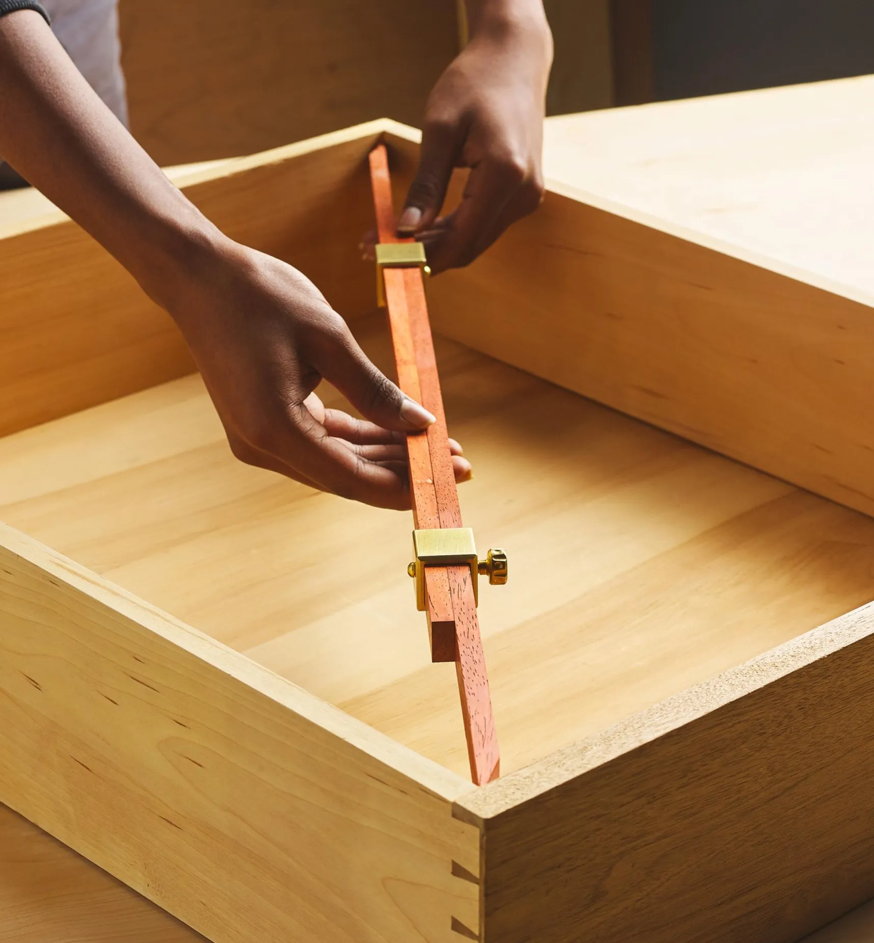 Crucible Pinch Rods Marking & Measuring