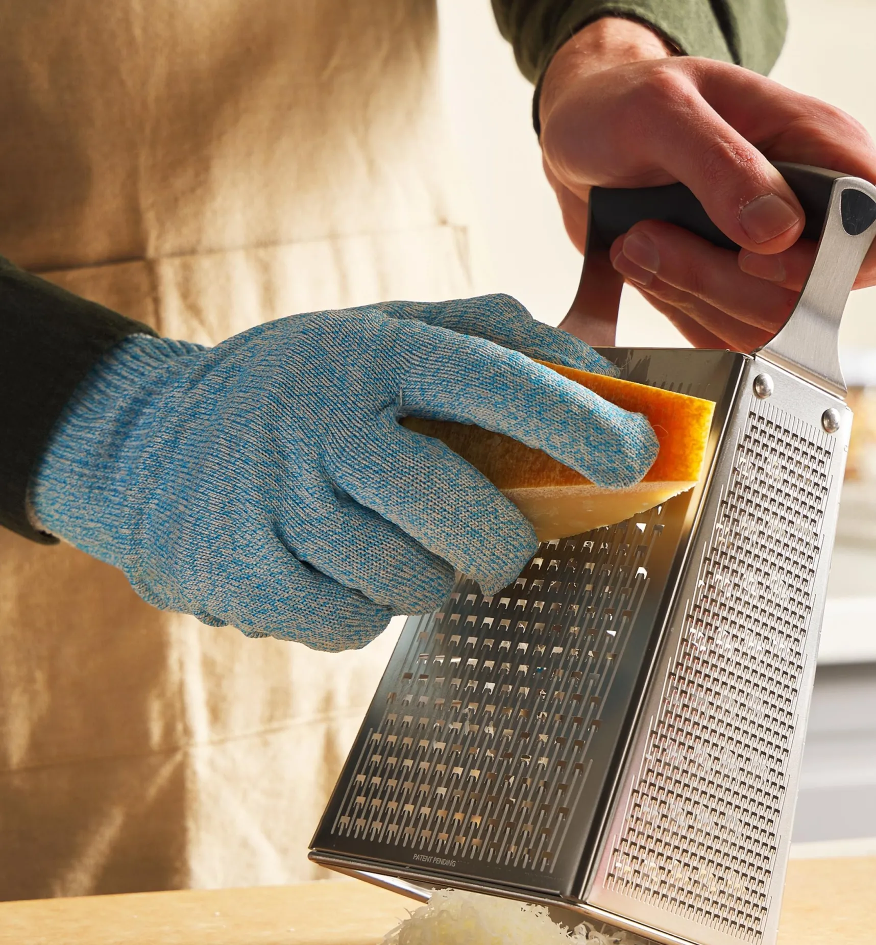Outlet Cut-Resistant Kitchen Glove Knives & Cutlery