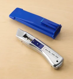 Delphin 2013 Retractable Knife With Holster Knives