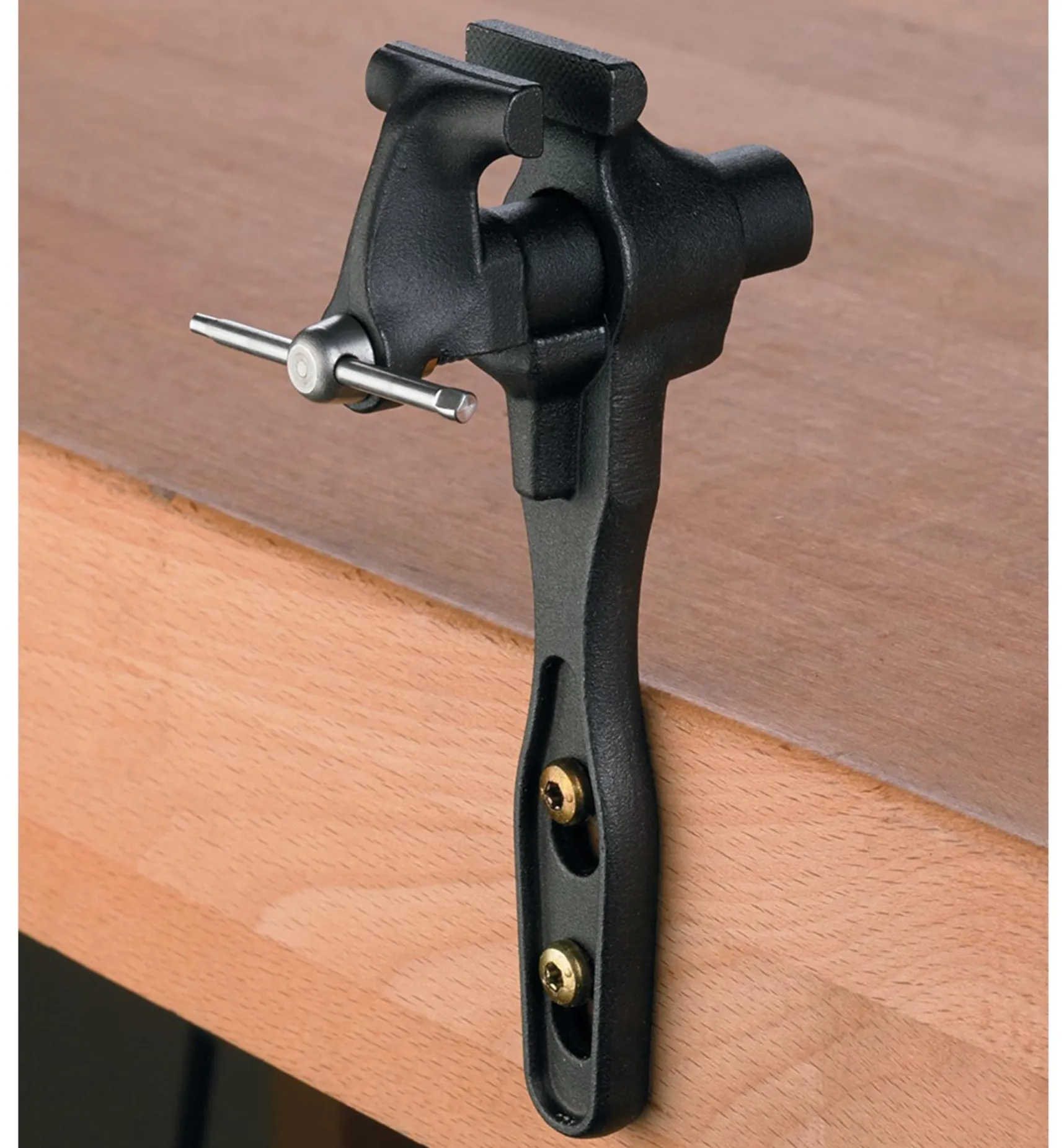 Outlet Detail Hand Vise Workshop