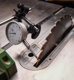 Clearance Dial Indicator & Base Marking & Measuring