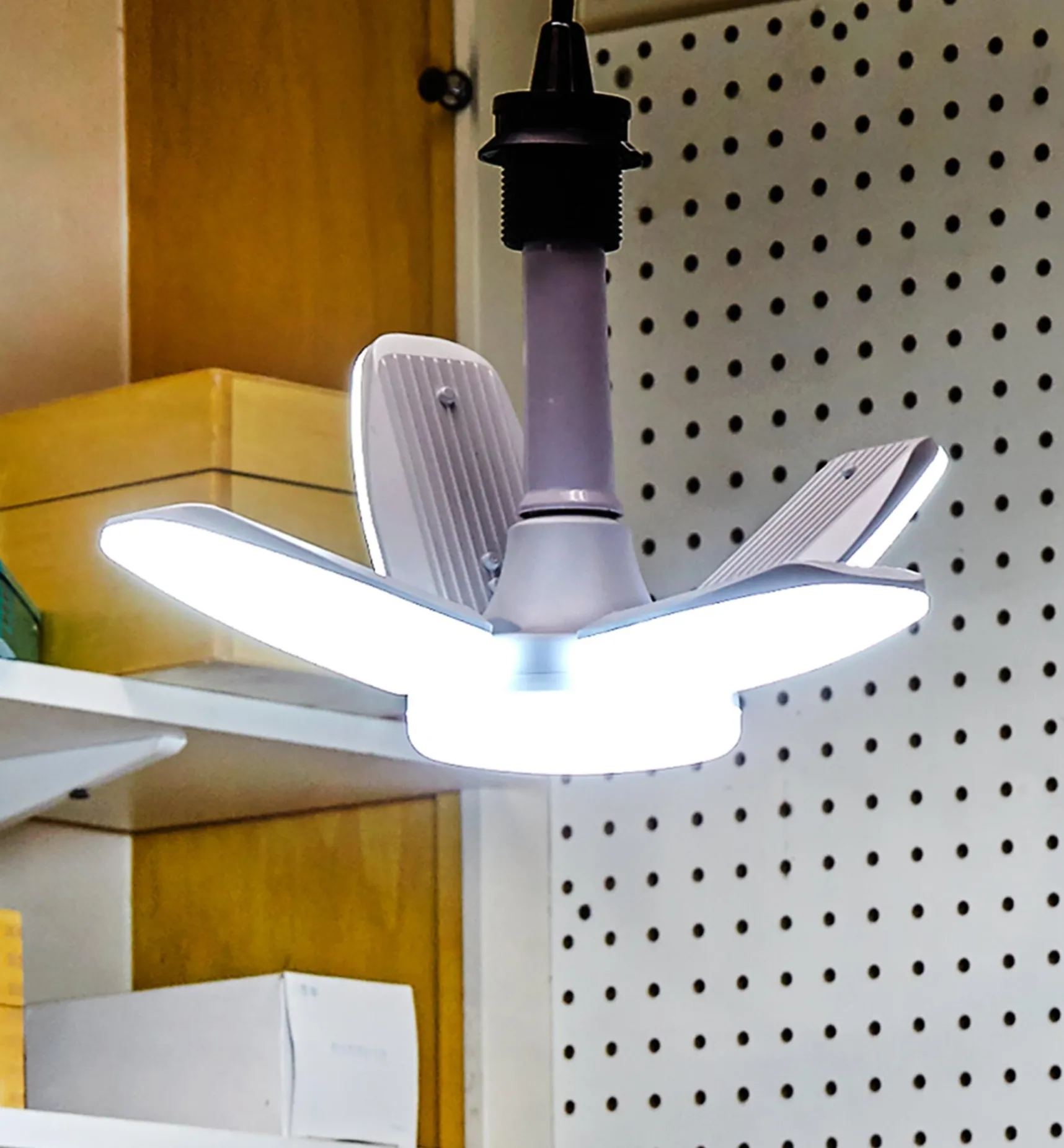 Hot Directional LED Ceiling Light Lighting
