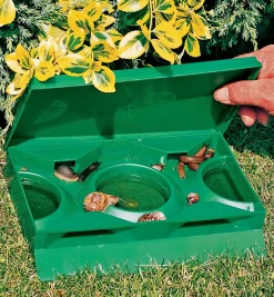 Giant Slug & Snail Trap Pest Control