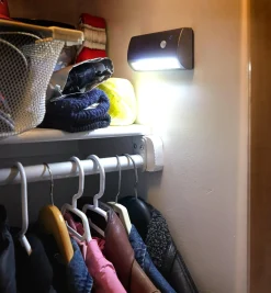 Hot Indoor/Outdoor Motion-Activated Light Lighting