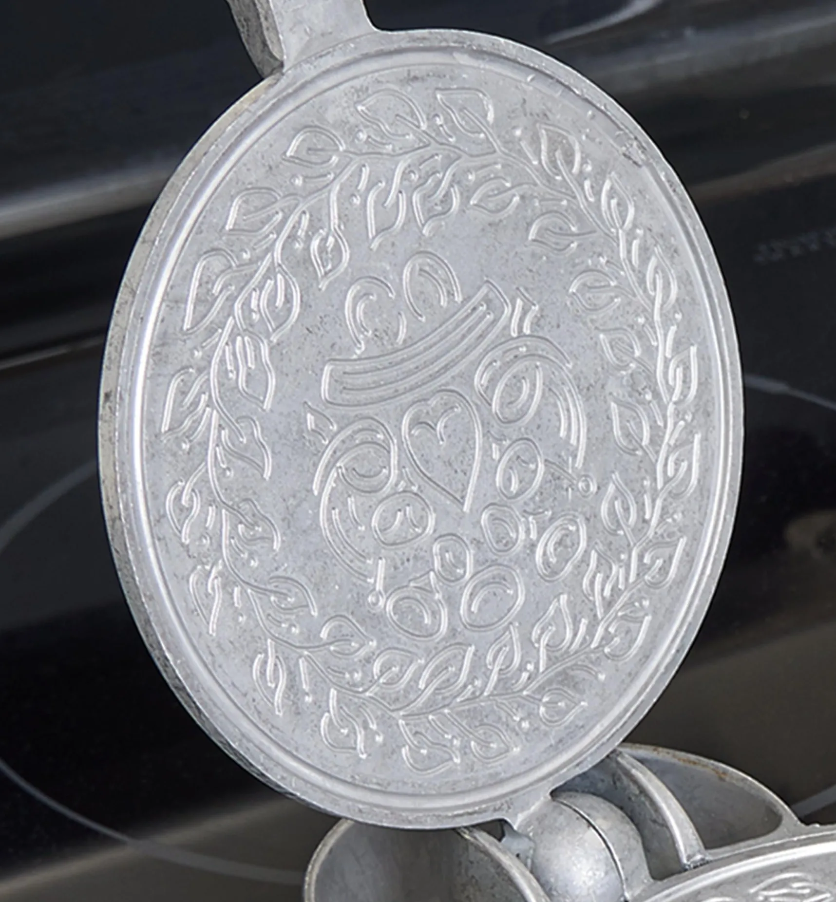 Sale Krumkake & Pizzelle Iron Cookware