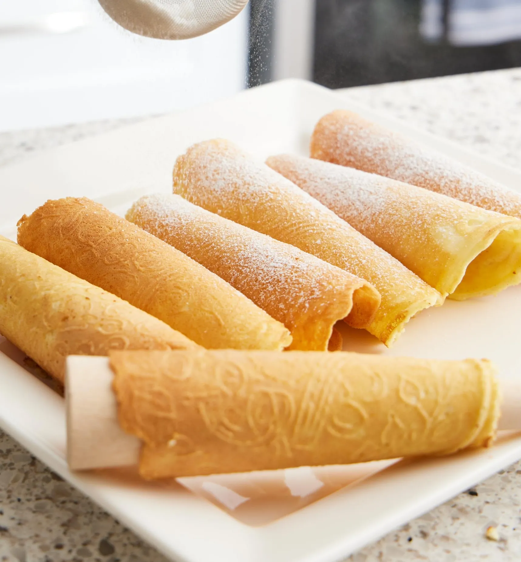 Sale Krumkake & Pizzelle Iron Cookware