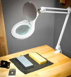 Sale LED Magnifying Bench Lamp Lighting