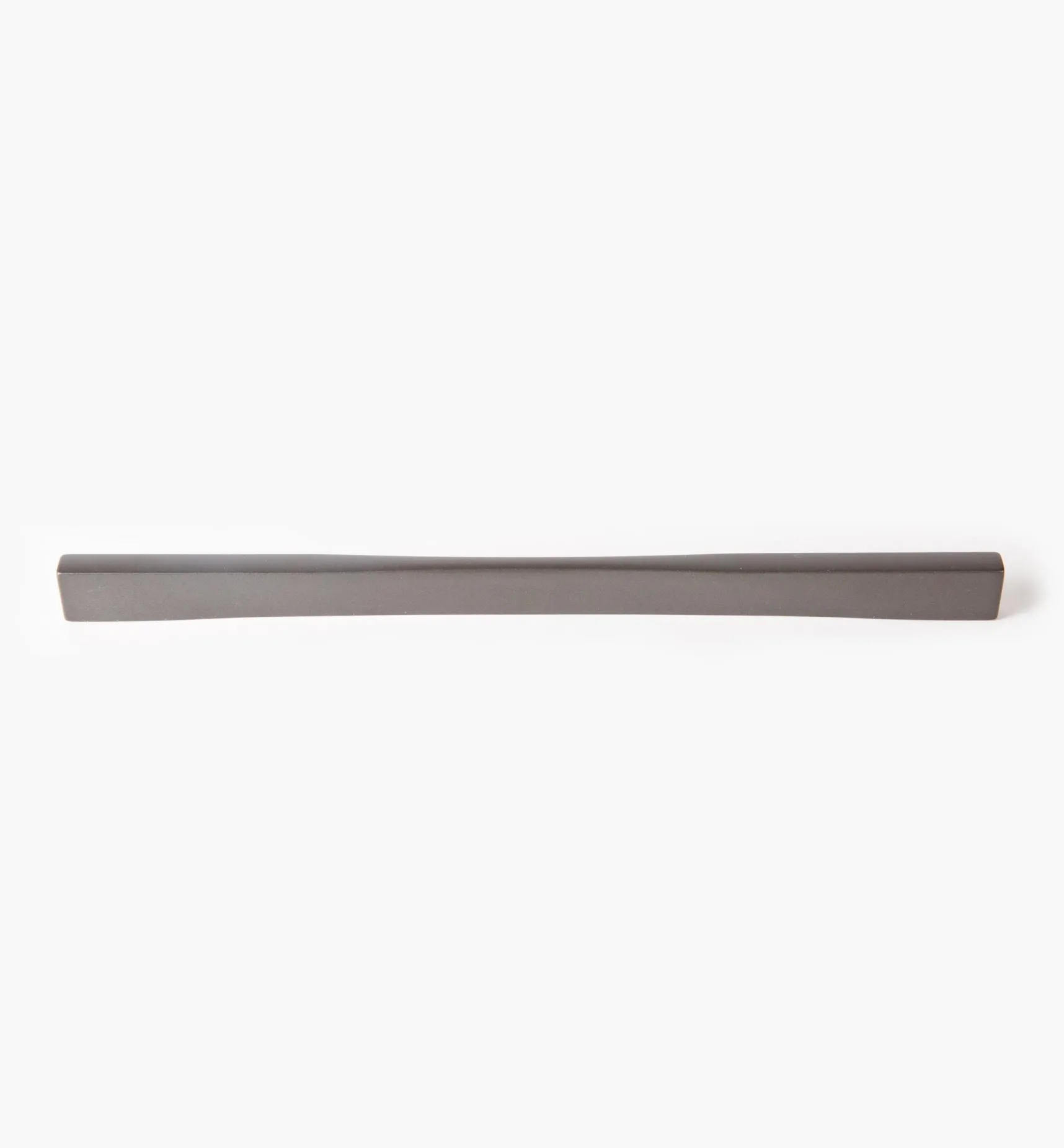 Hot Linea Pulls Handles