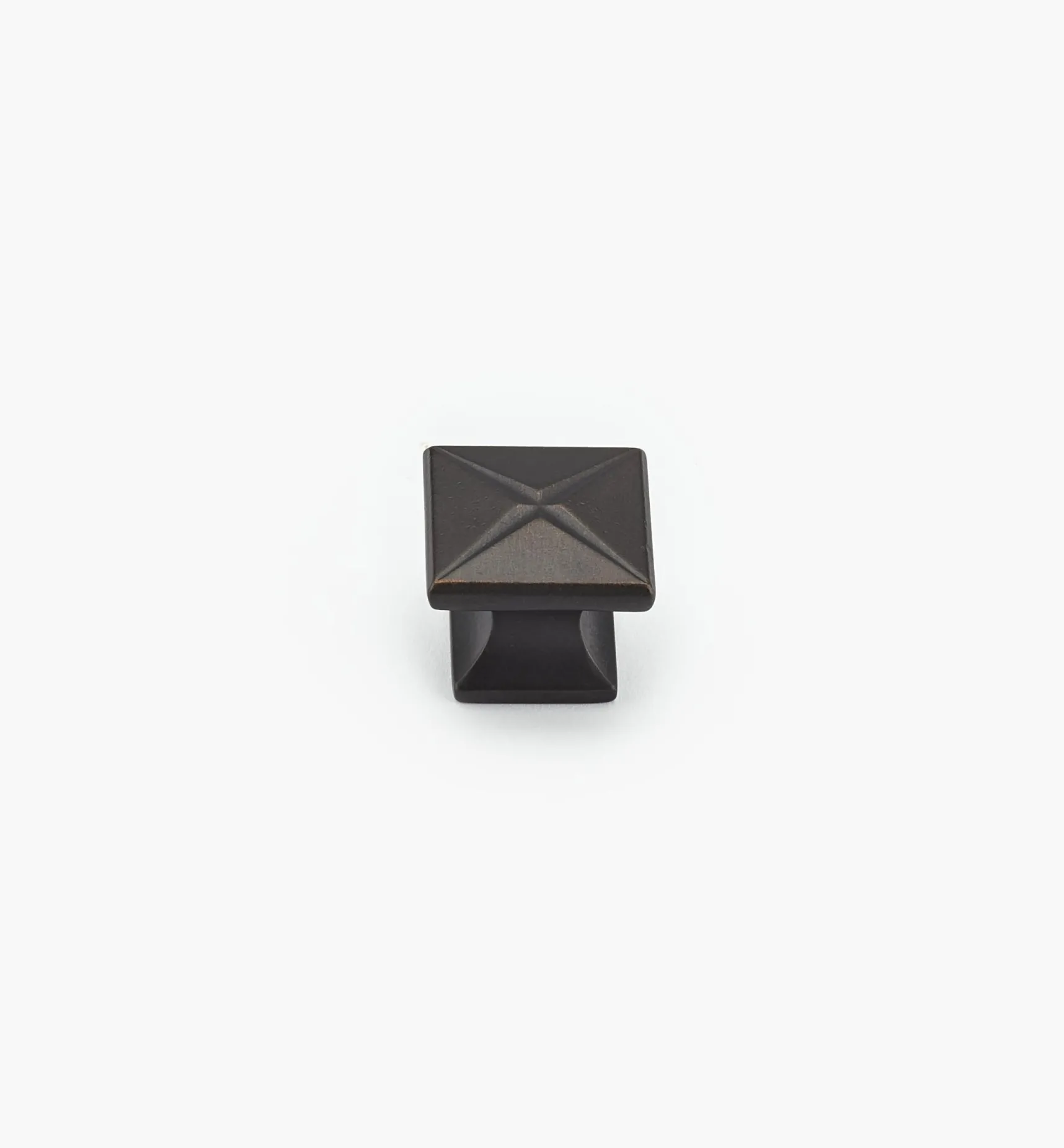 Outlet Northport Square Knob Knobs