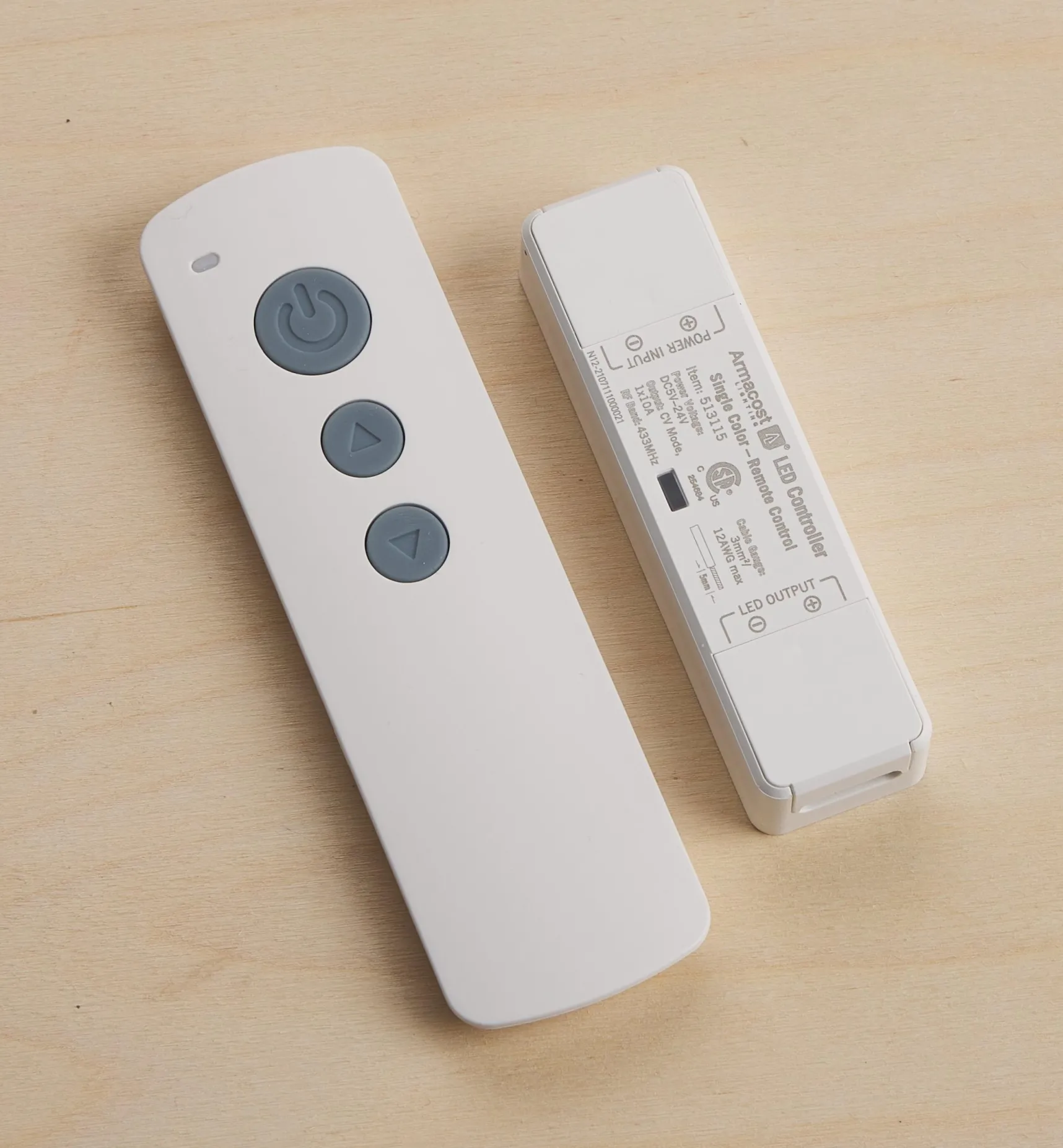 New ProLine White/Single-Color LED Light Controller Lighting