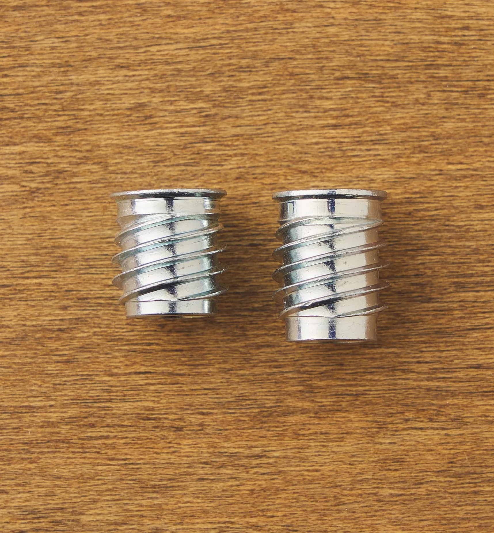 Outlet Rampa SKD330 5/16-18 Inserts Fasteners