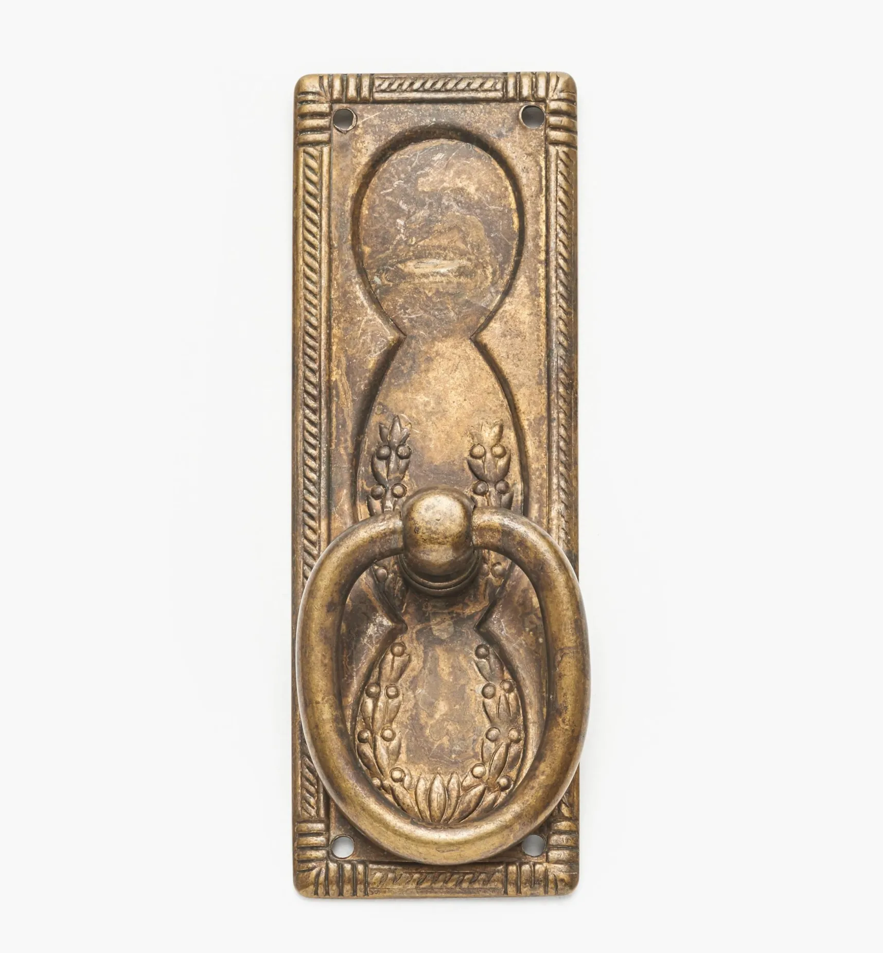 Sale Rope-Edged Vertical Plate Pulls Pulls