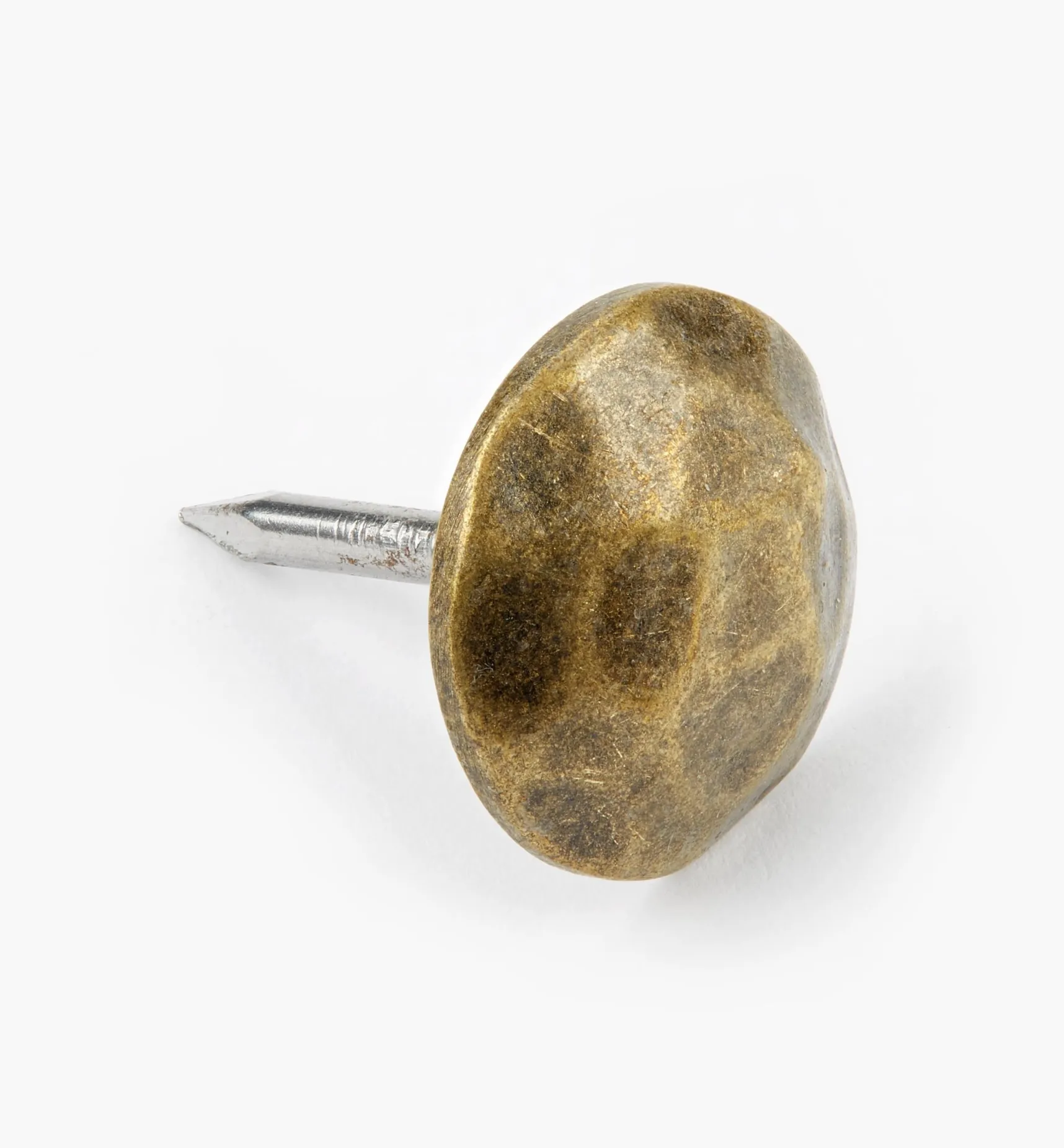 Discount Round Furniture Nails Fasteners