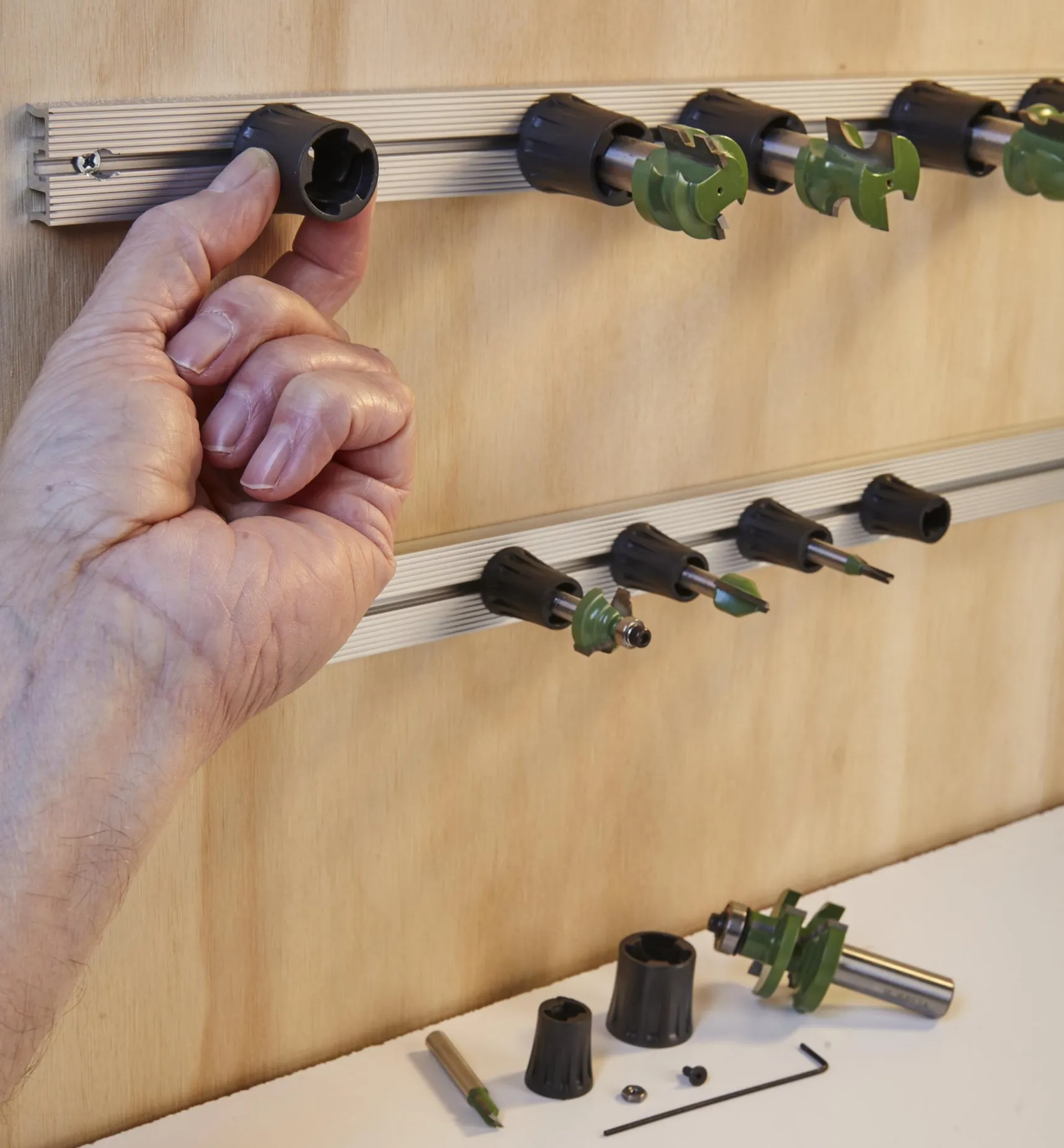 Hot Router Bit Holder Track Workshop
