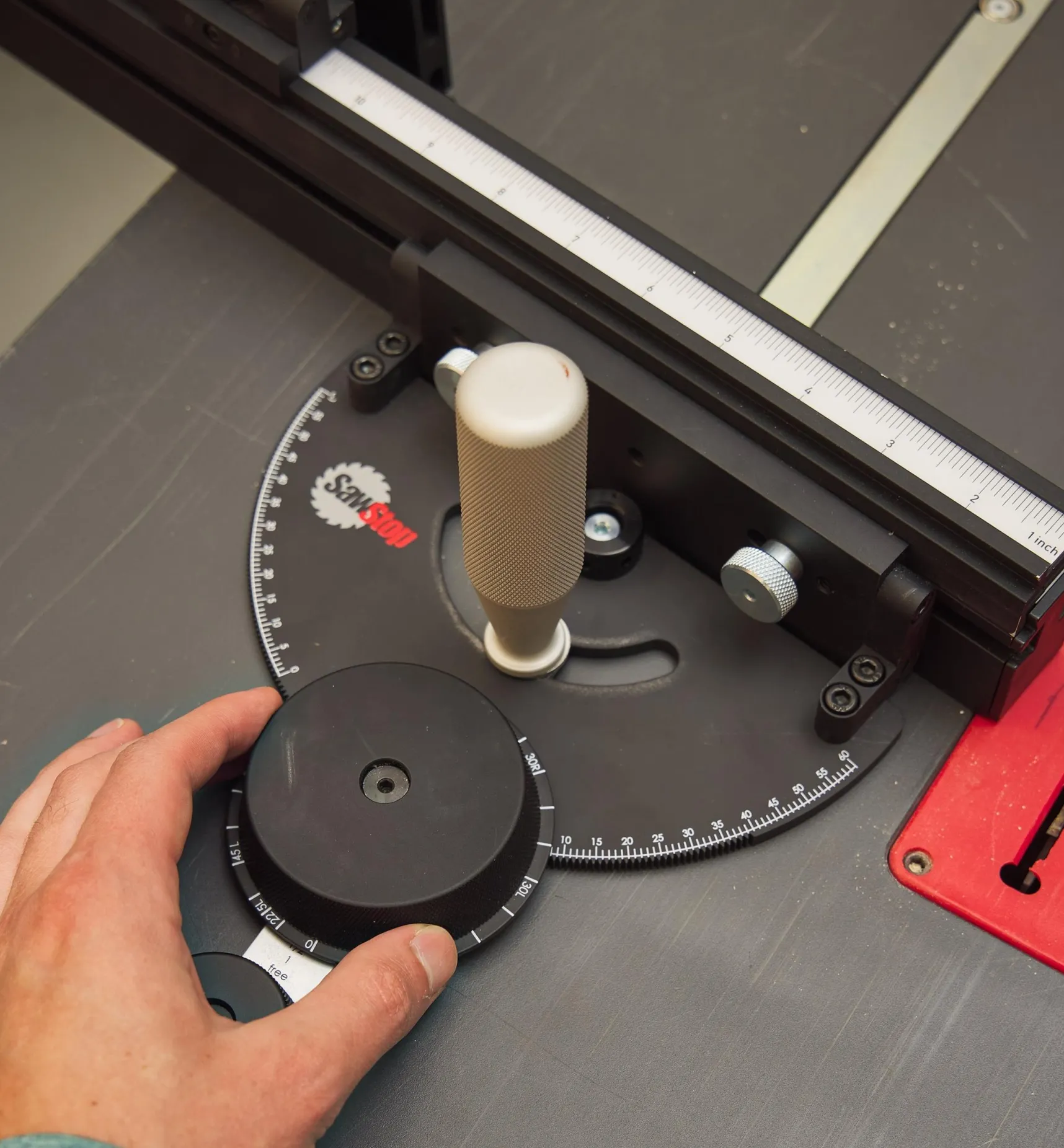 Outlet SawStop Revolution Miter Gauge Power Tool Accessories