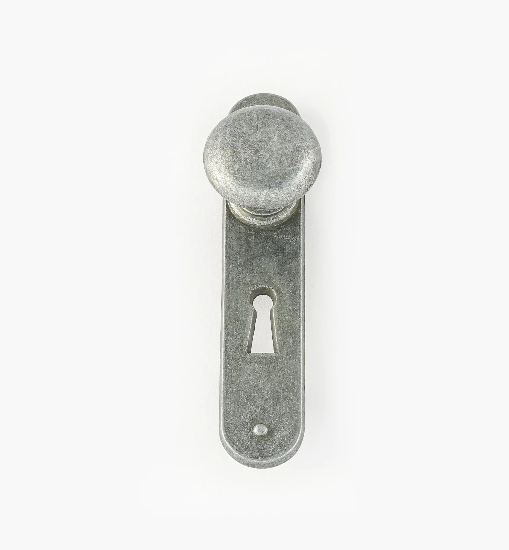 Outlet Simple Plate Escutcheon Pull Handles