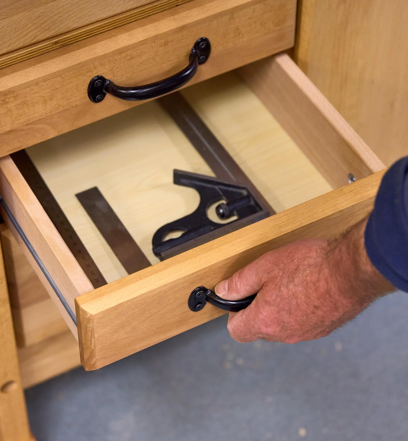 Sale Sjöbergs Scandi 1825 Workbench & Storage Module Workshop