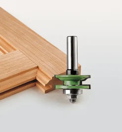 Online Small Reversible Ogee Frame Bit Routing