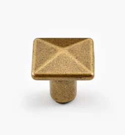 Outlet Square Knob Knobs