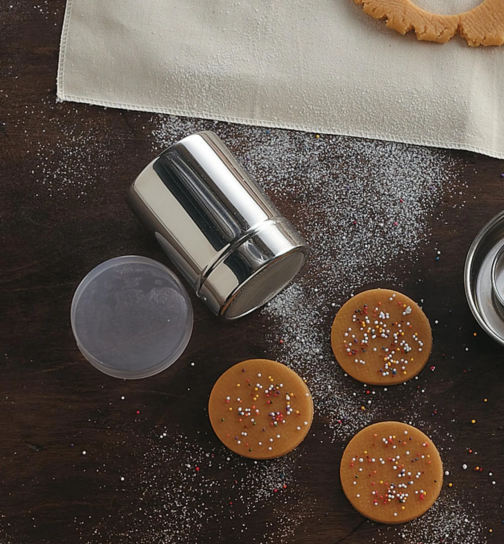 Hot Stainless-Steel Flour Shaker Confectionery & Decorating