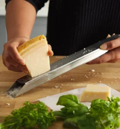 New Stainless-Steel Rasp & Zester Holder Kitchen Tools