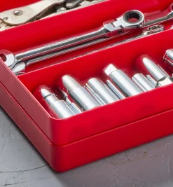 Clearance Three-Compartment Tray Workshop