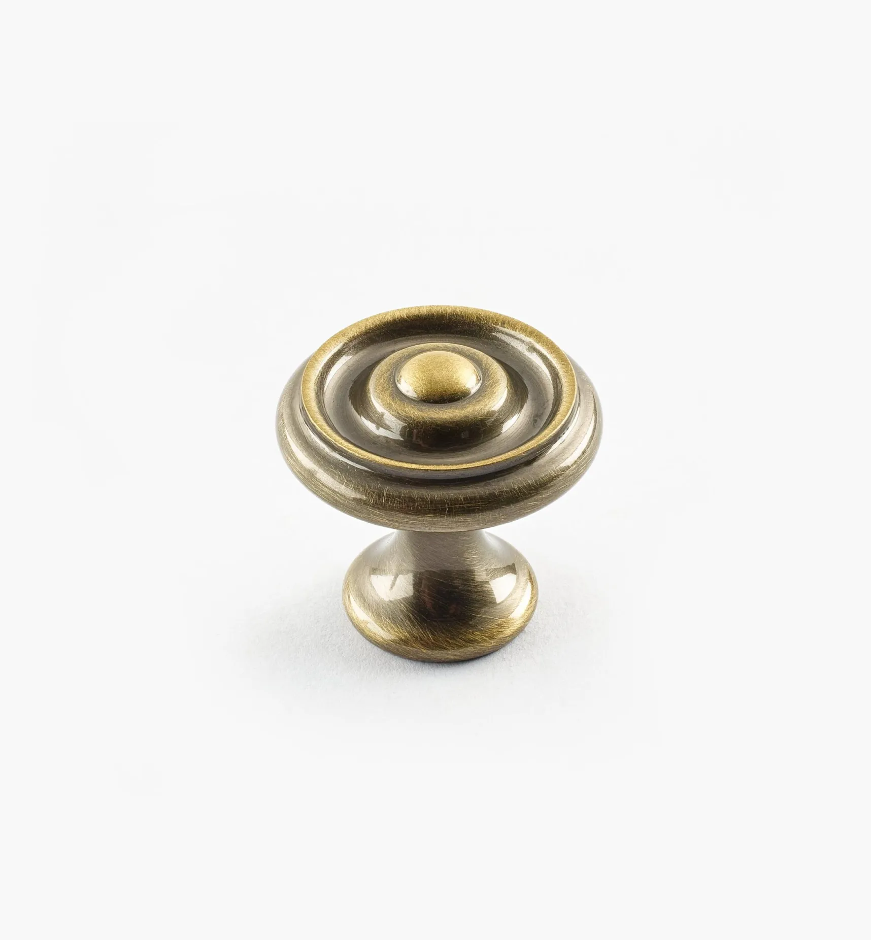 Hot Turned Brass Raised Knobs Knobs