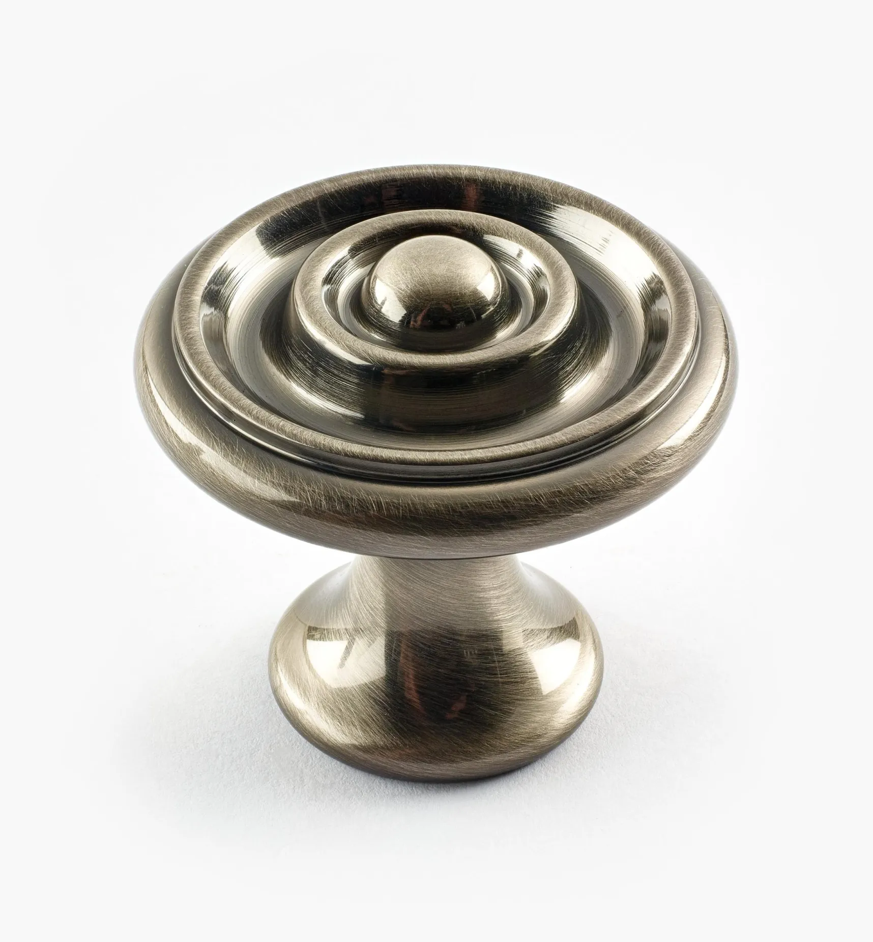 Hot Turned Brass Raised Knobs Knobs