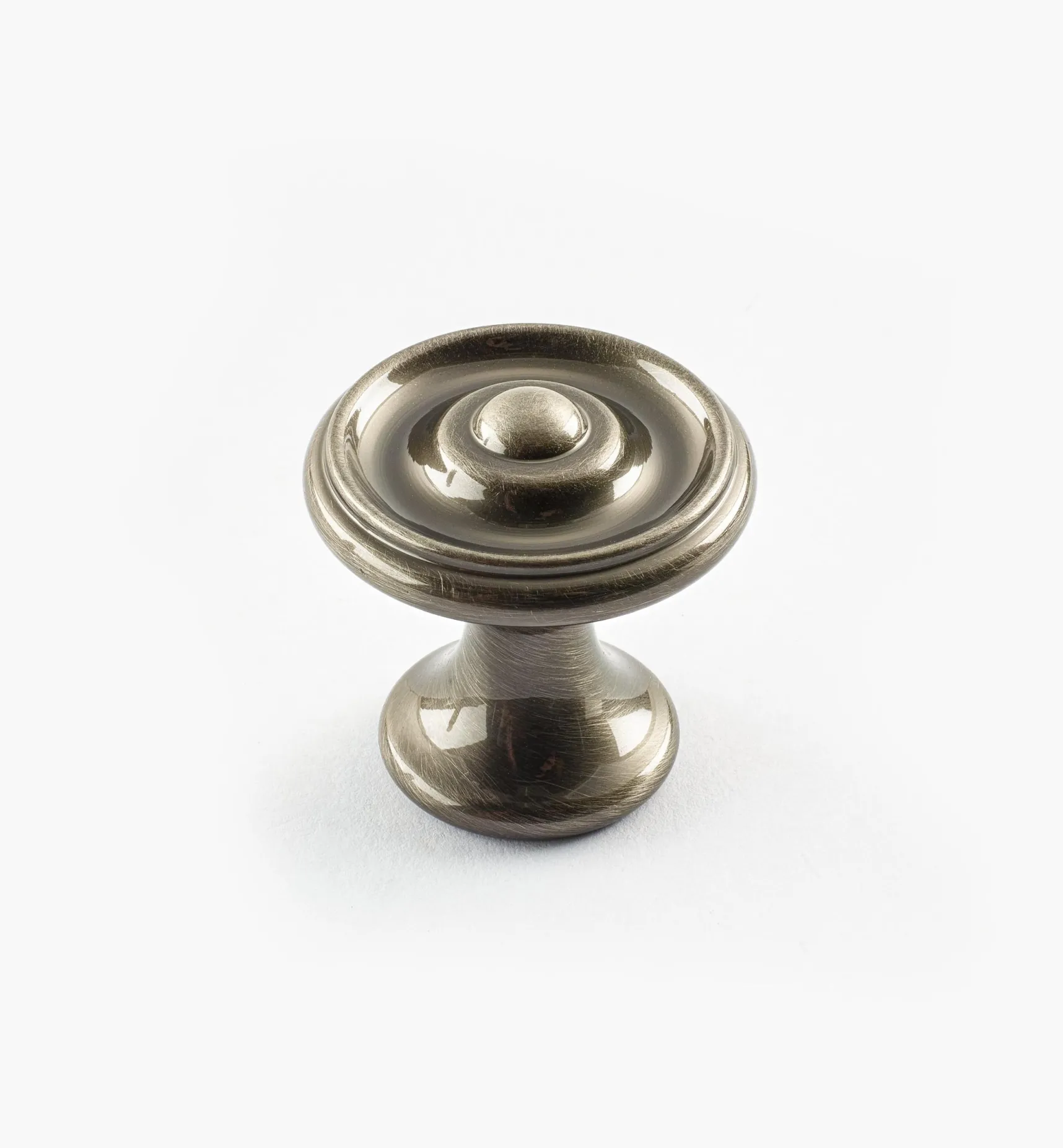 Hot Turned Brass Raised Knobs Knobs