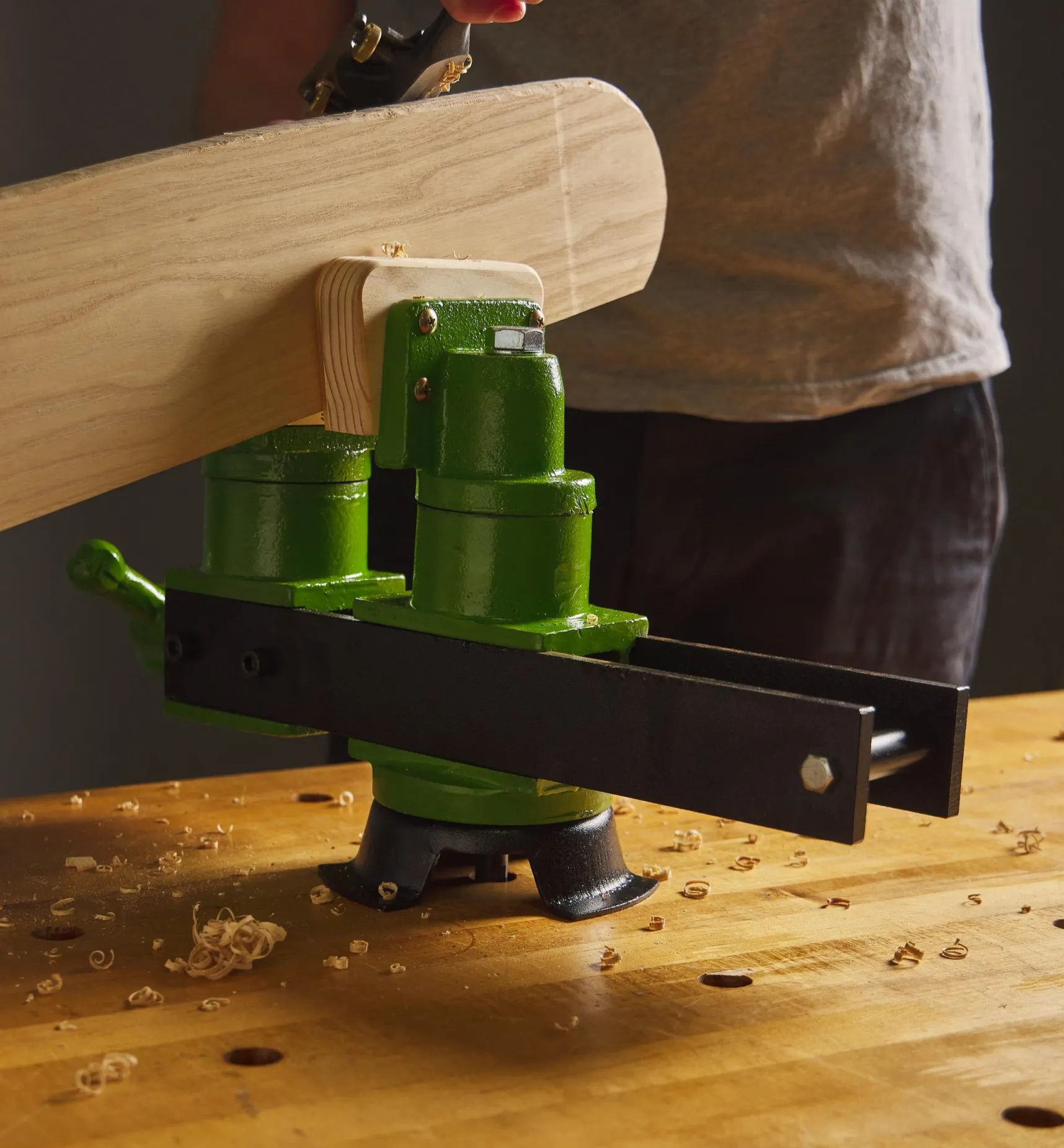 Hot Universal Vise Workshop