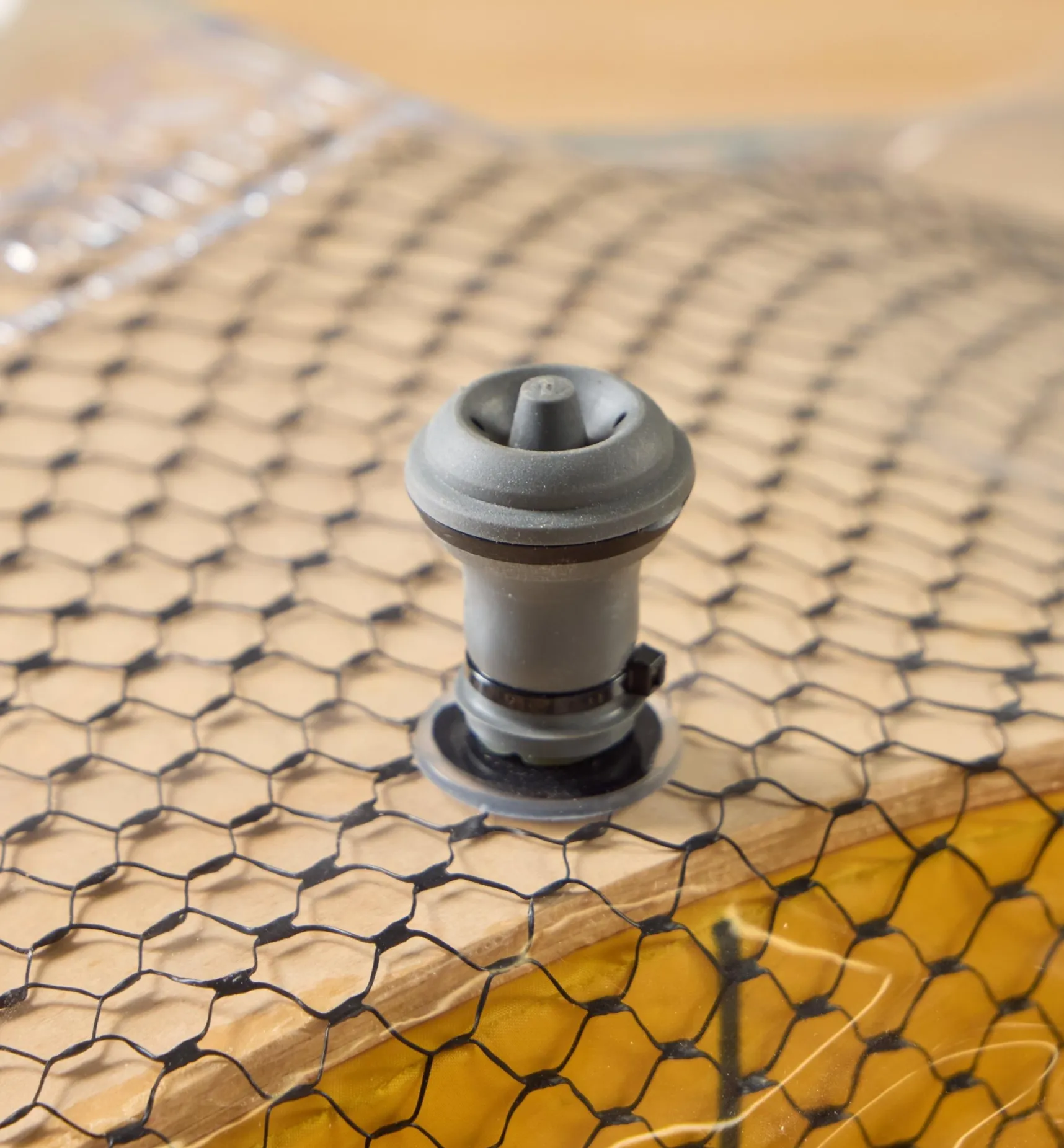 Outlet Vacuum Presses Hand Tools
