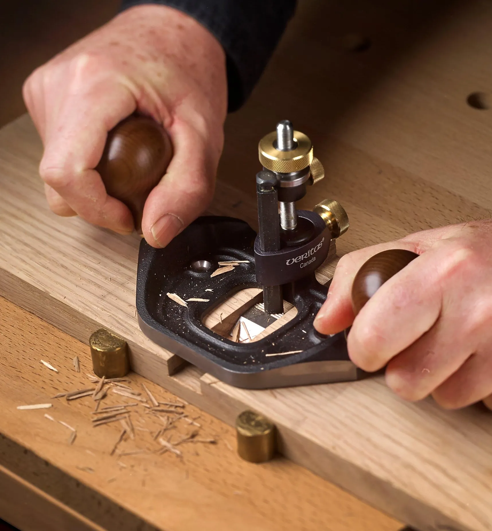 Online Veritas Large Router Plane Routing