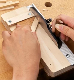 Veritas Miniature Shooting Plane & Board Set Planes