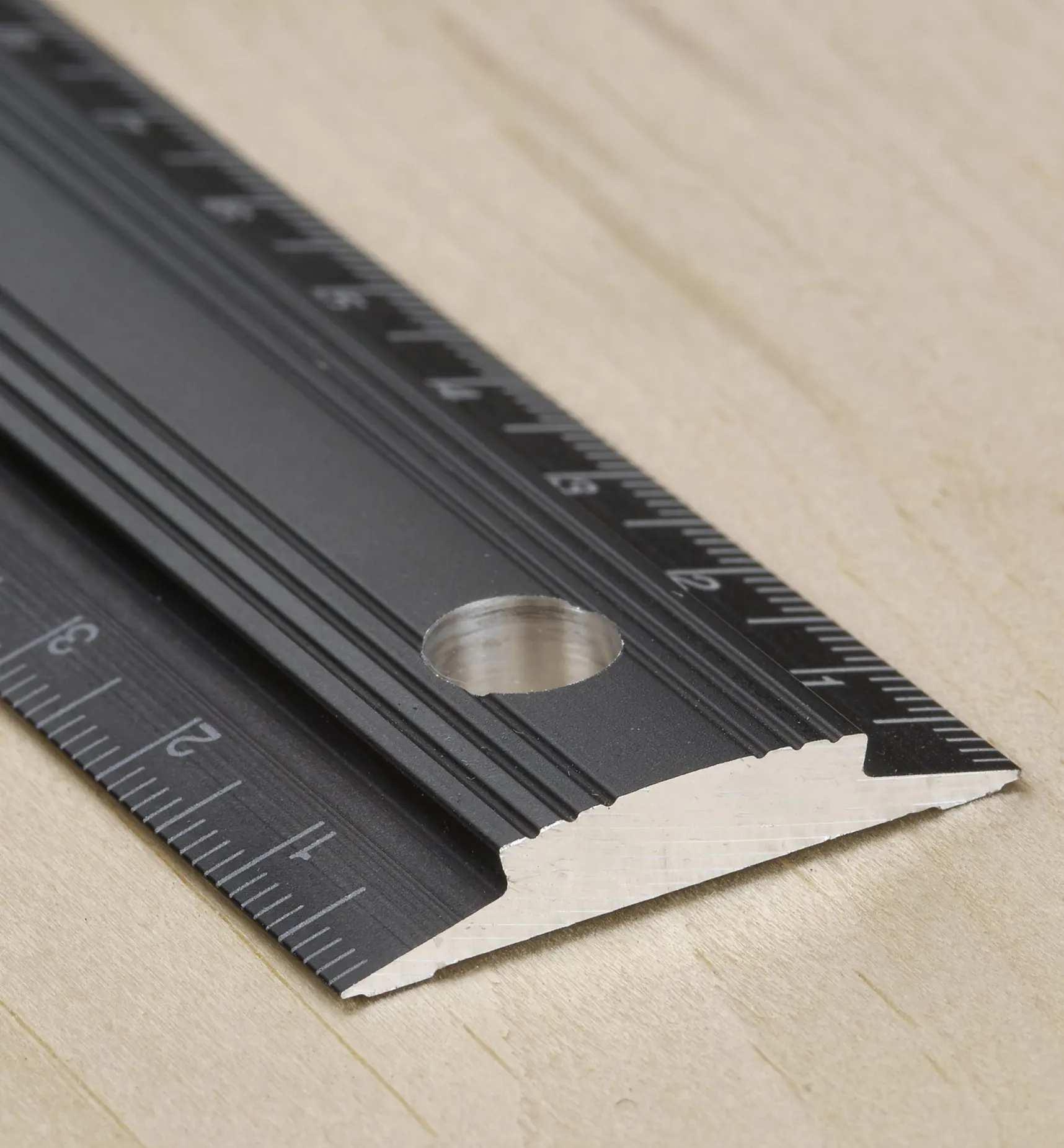 Outlet Veritas 600mm Aluminum Bench Rule Marking & Measuring