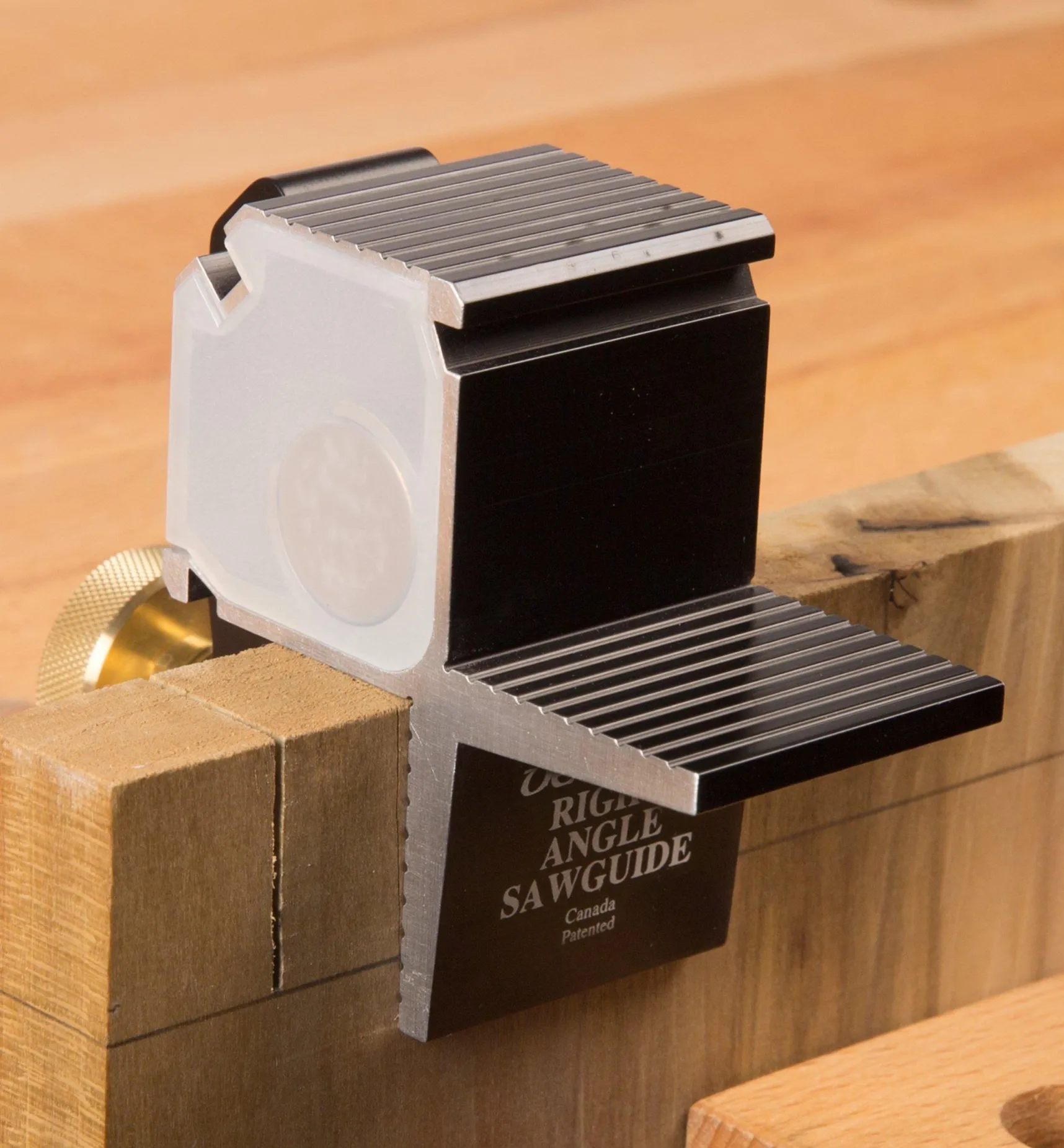 Online Veritas Right-Angle Saw Guide Saws