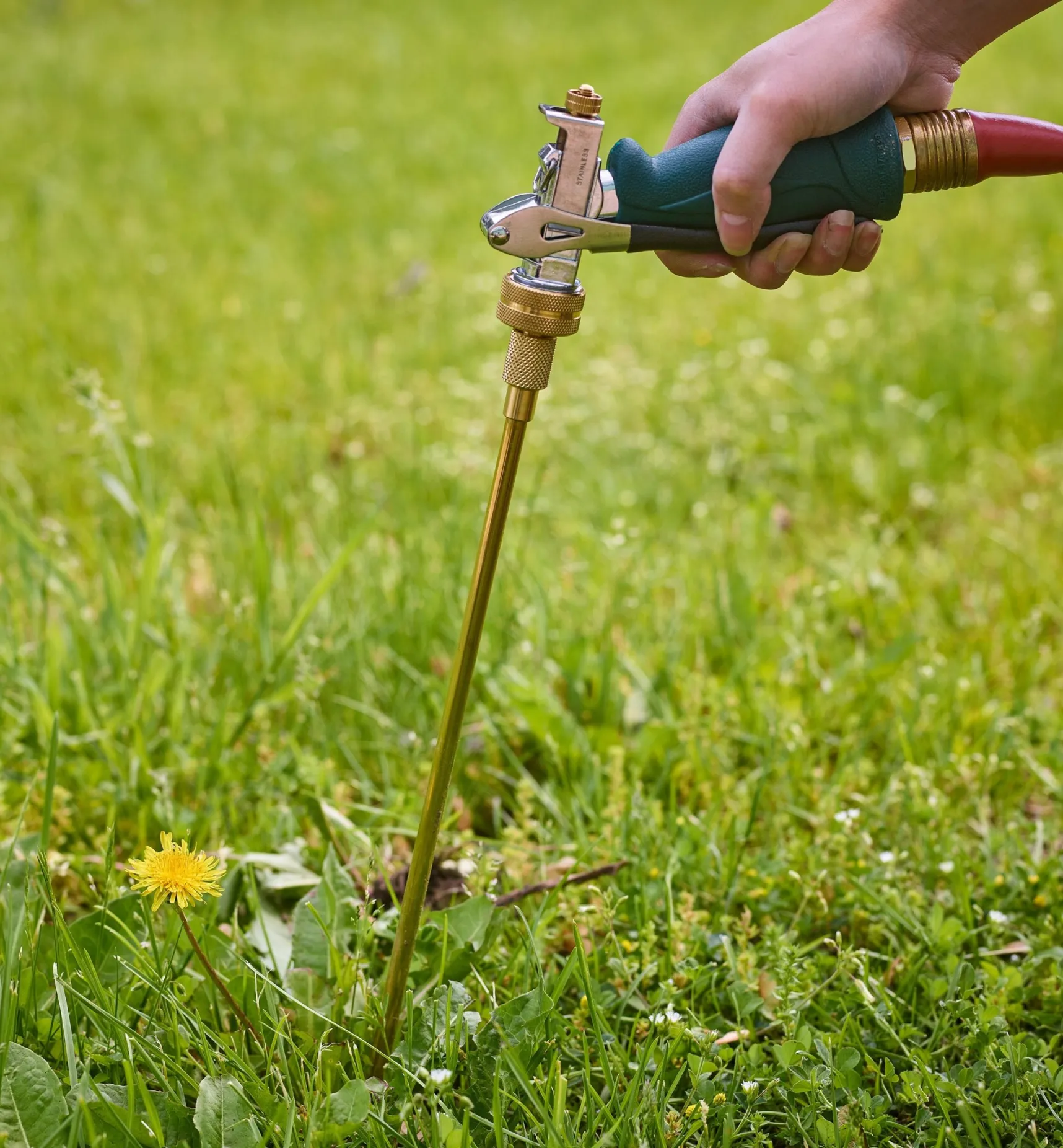 New Water-Powered Weeder Weeding