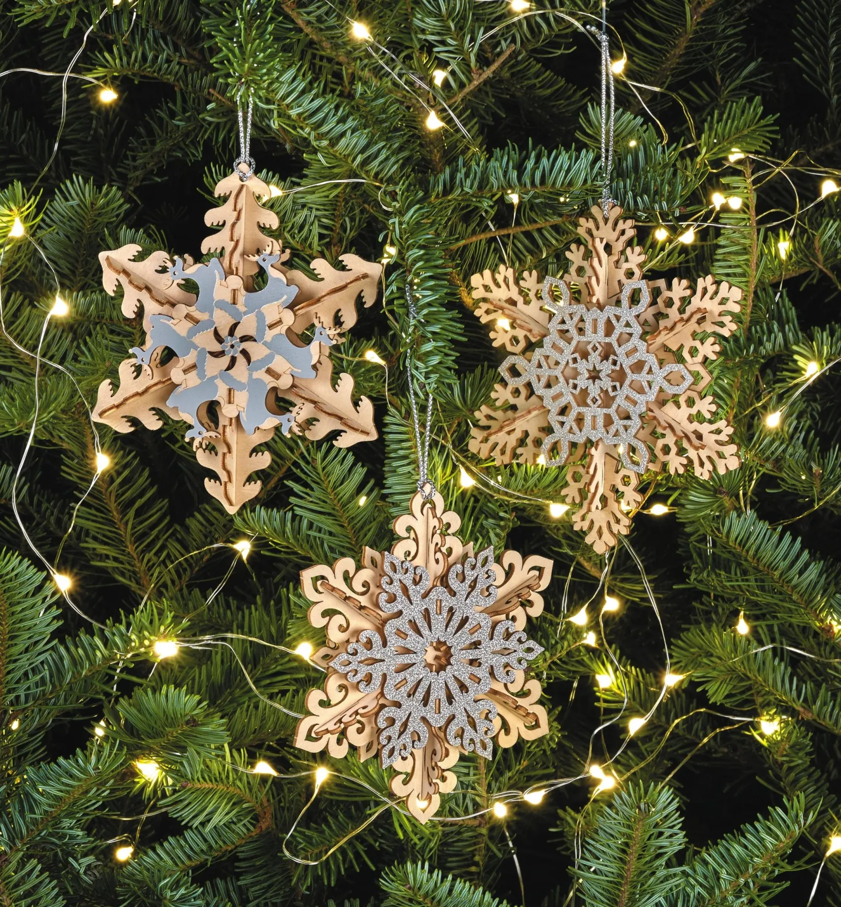 Discount Wooden Snowflake Ornaments Kit Décor