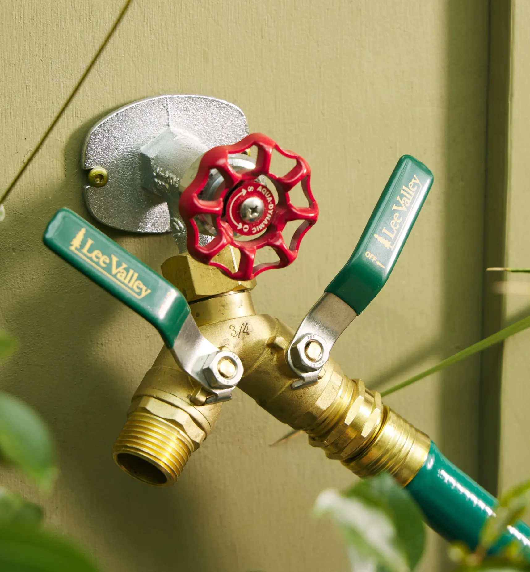 Outlet Y Shut-Off Valve Hoses & Accessories